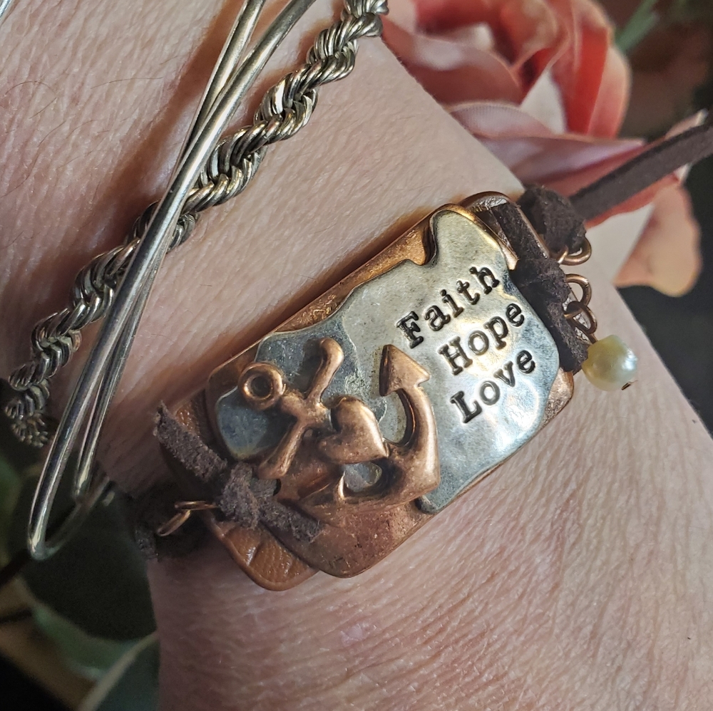 Faith love hope leather adjustable bracelet
